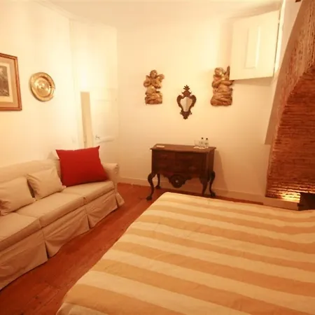 Apartment Superb 2 Bedroom In Lisbon