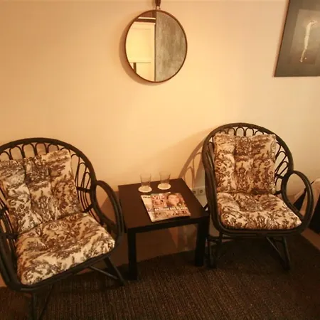 Superb 2 Bedroom In *
